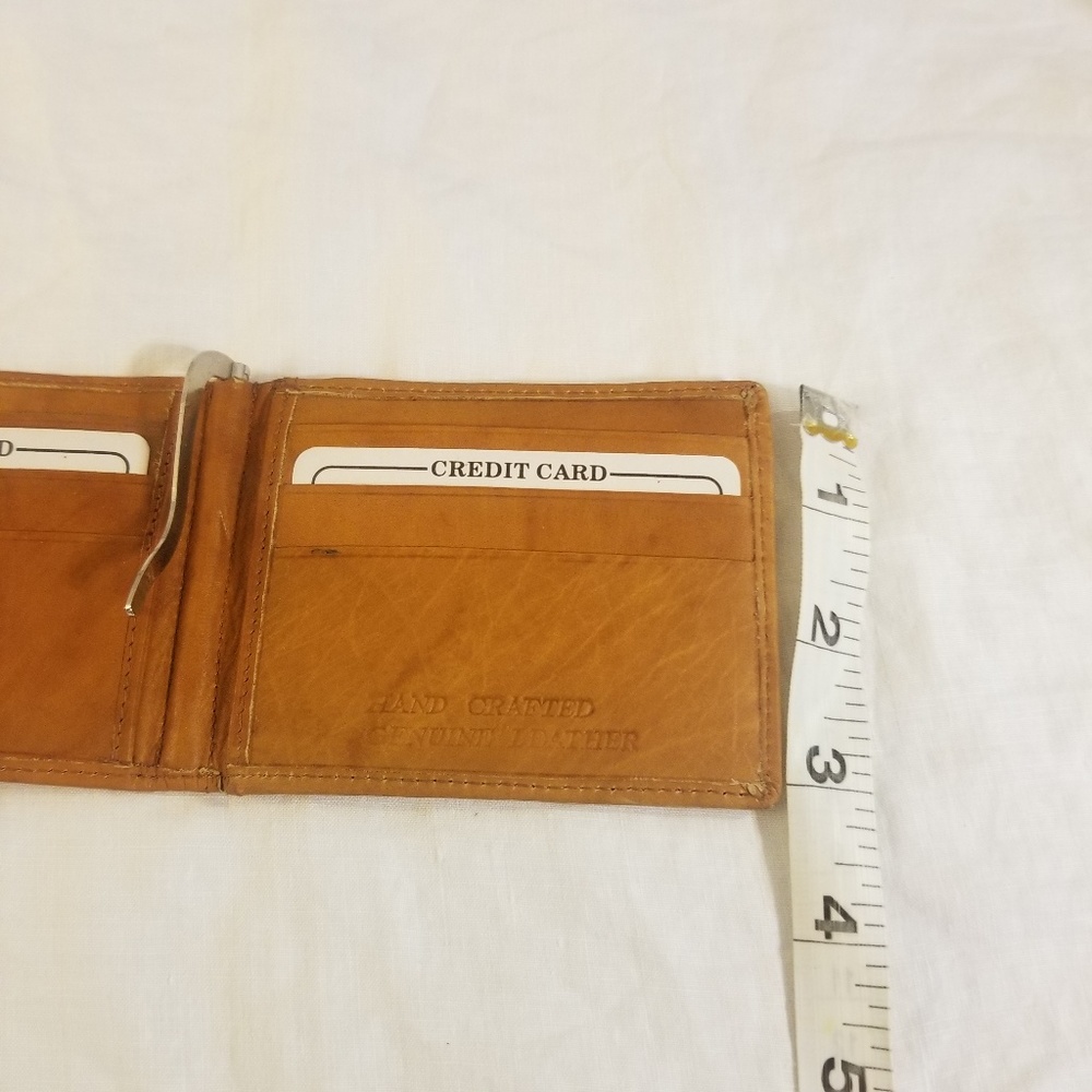 Handmade Walnut Leather Wallet - Picture 8 of 8